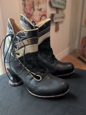 John Fluevog Cosmos Copernicus Side-lace Ankle Boots